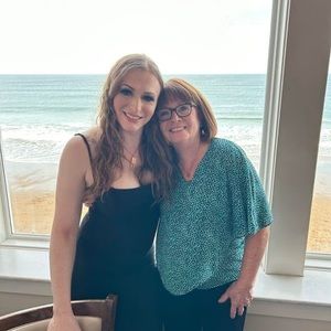 Meet your Posher, Janice